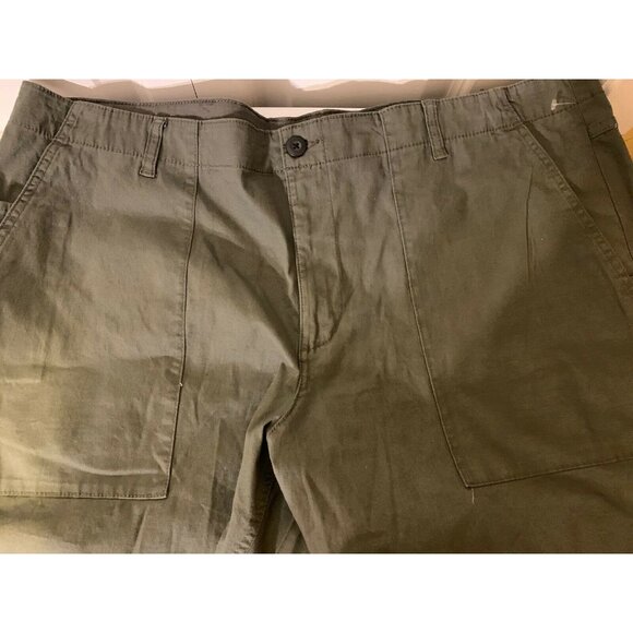 New No Boundaries Men's Sz‎ 46 Green Stretch Flat Front Shorts NWT - Picture 3 of 6